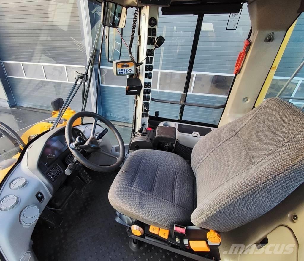 Volvo L 180 F Tekerlekli yükleyiciler