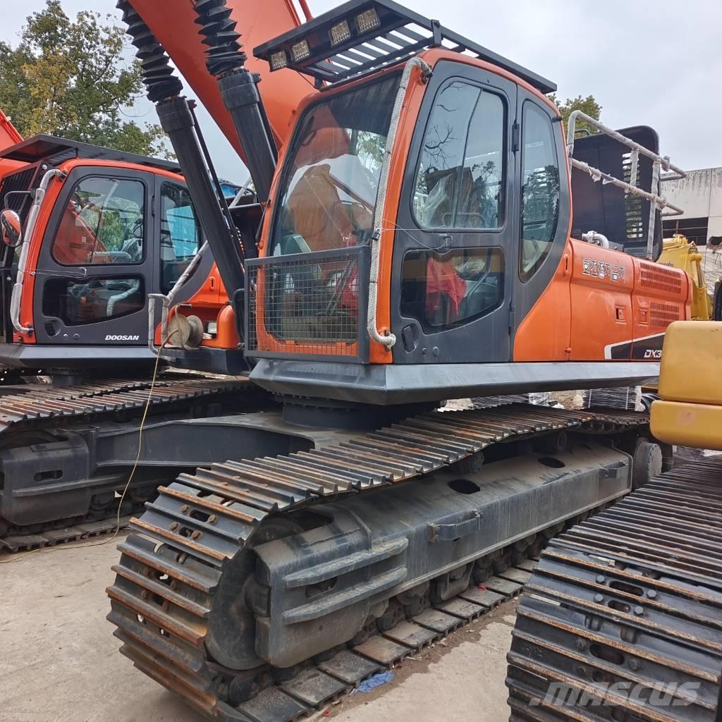 Doosan DX 300 LC Paletli ekskavatörler