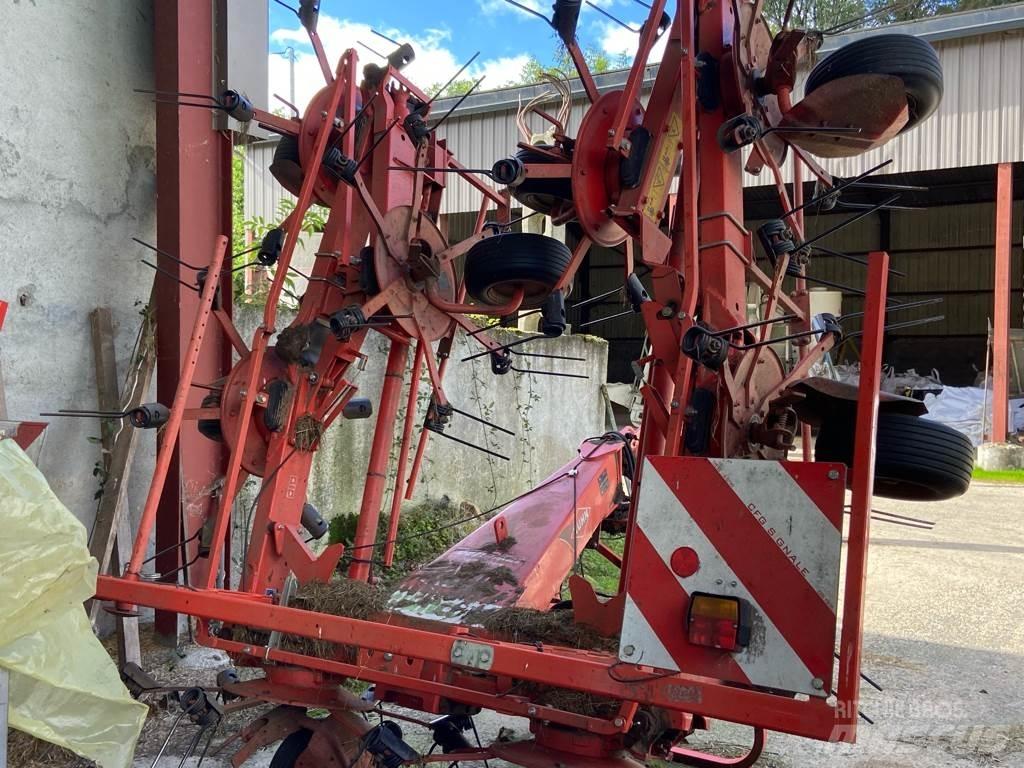 Kuhn GF8702 Kombine tirmiklar