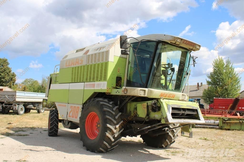 CLAAS Mega 208 Biçerdöverler