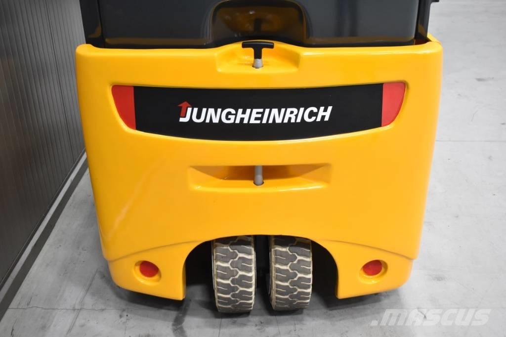 Jungheinrich EFG 215 Elektrikli forkliftler