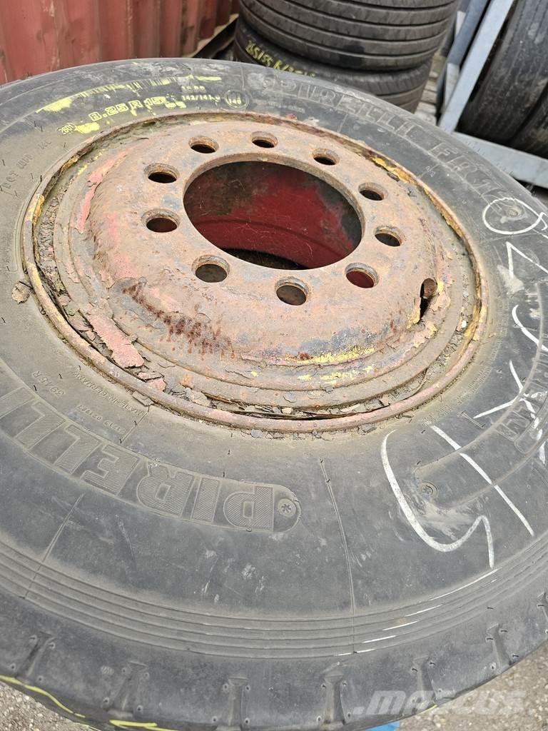 Pirelli 825X15 Diger aksam