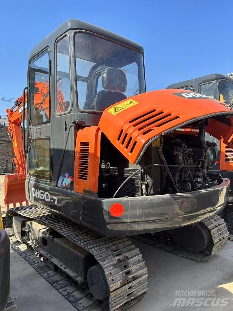 Doosan DH 55 Mini ekskavatörler, 7 tona dek