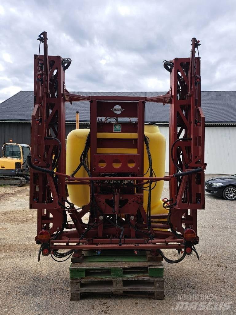 Hardi Master 1000 Çekilir pülverizatörler