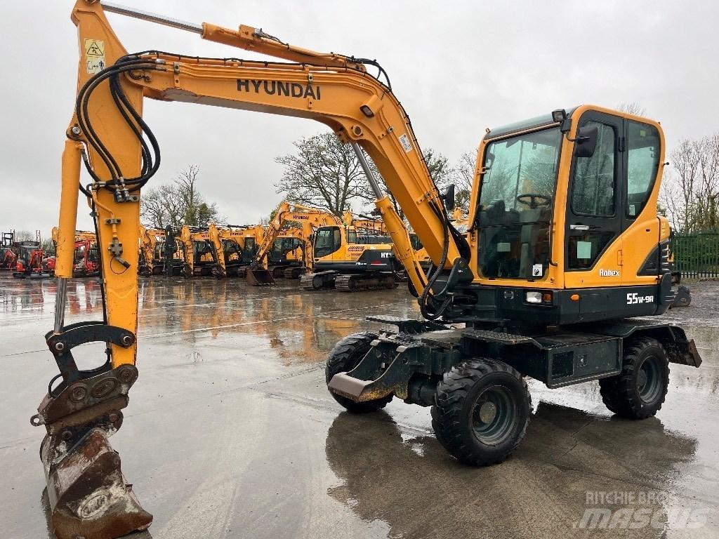 Hyundai R55W-9A Lastik tekerli ekskavatörler