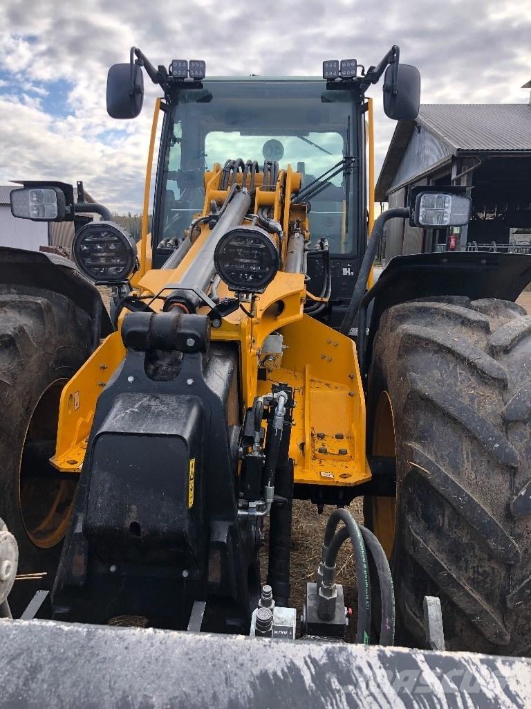 JCB TM 420 S Tarimsal teleskopik yükleyiciler