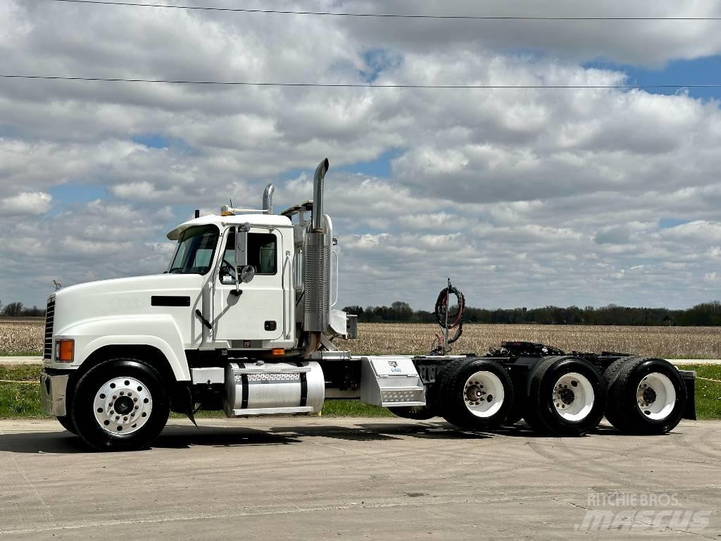 Mack CH 613 Çekiciler