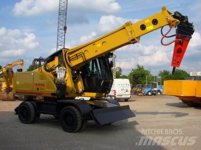 Gradall XL 4300 Lastik tekerli ekskavatörler