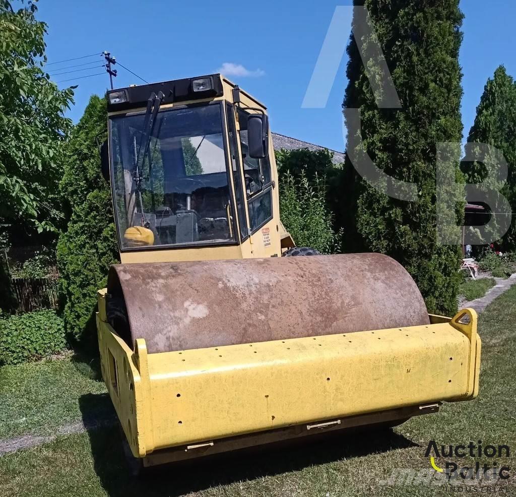 Bomag BW 211 D Tek tamburlu silindirler