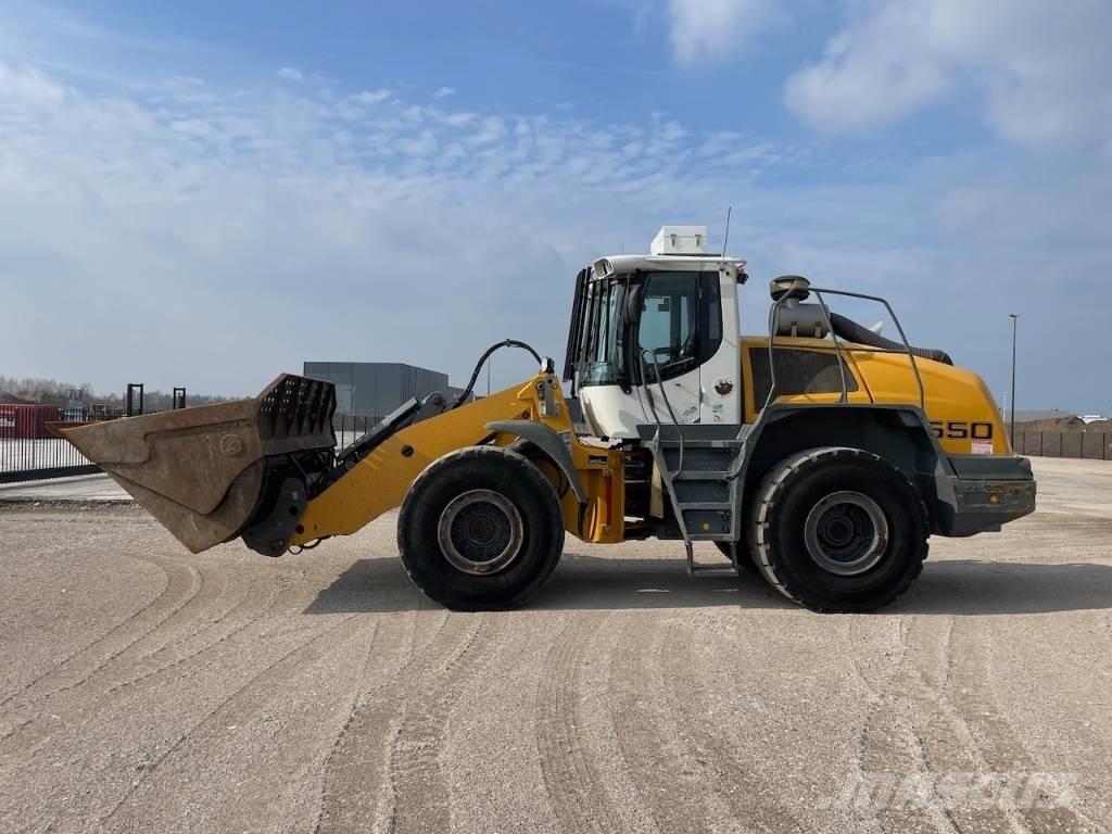 Liebherr 550 CDC + BSS Tekerlekli yükleyiciler