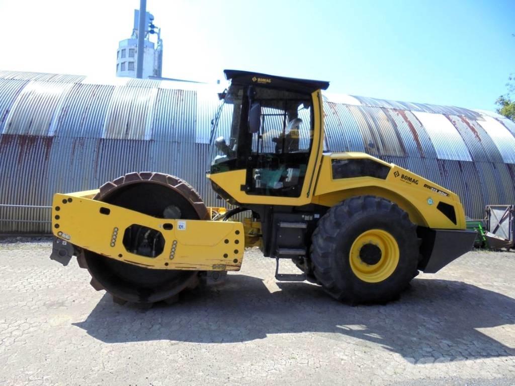 Bomag BW 213 PDH-5 Tek tamburlu silindirler
