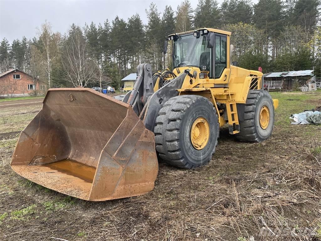 Volvo L220F Tekerlekli yükleyiciler