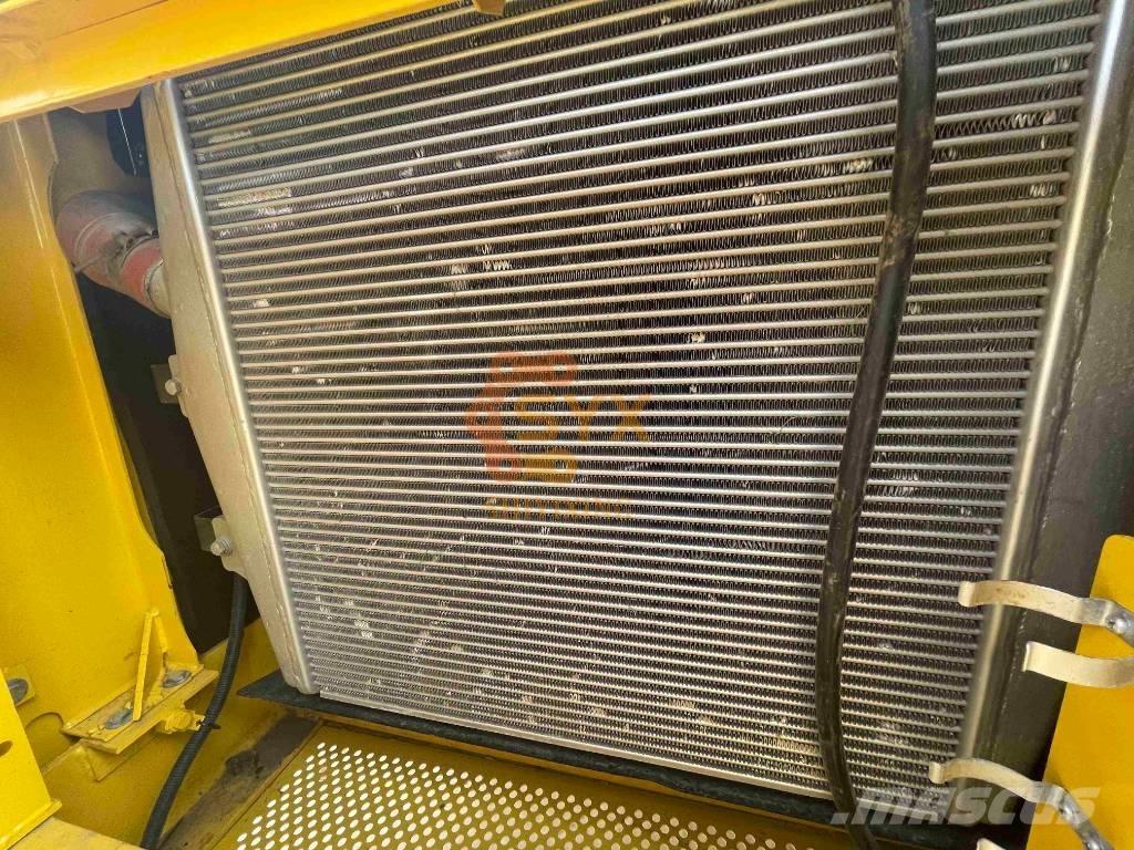 Komatsu PC 450 LC-8 Paletli ekskavatörler