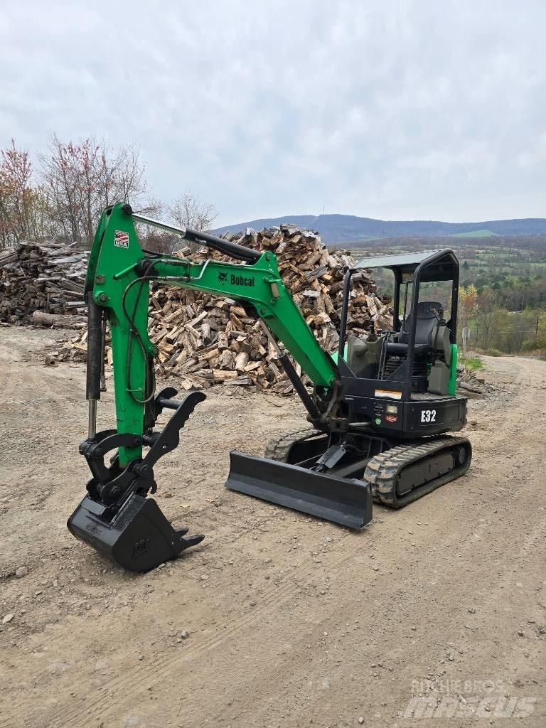 Bobcat E 32 Mini ekskavatörler, 7 tona dek
