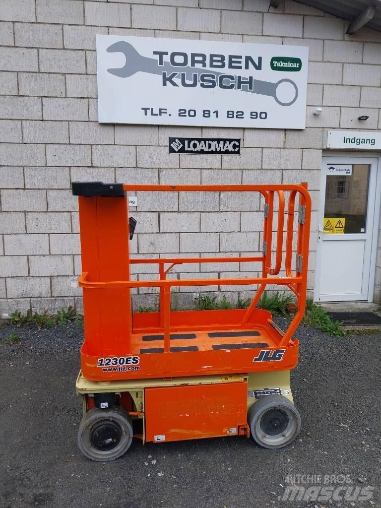 JLG 1230 ES Personel Platformları ve Cephe Asansörleri