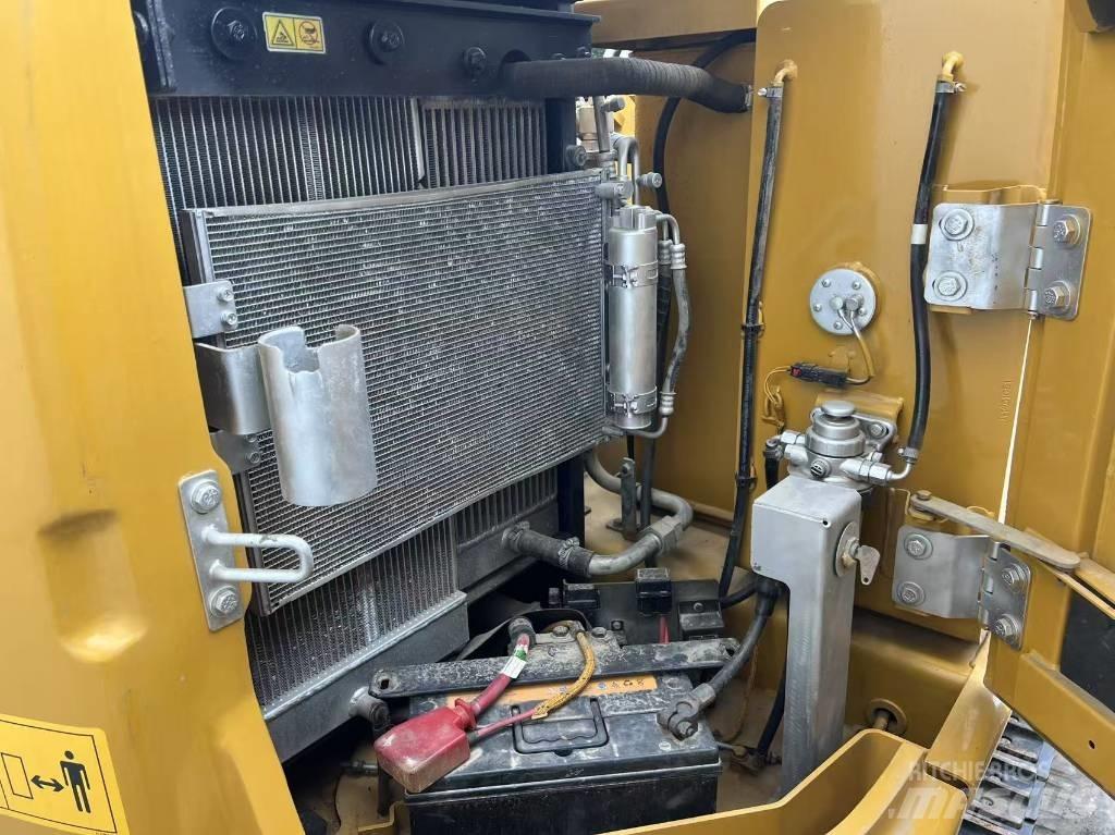 CAT CAT307E2 Mini ekskavatörler, 7 tona dek