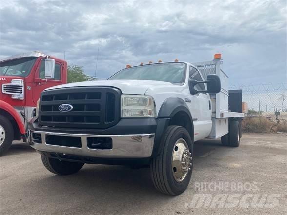 Ford F550 Flatbed kamyonlar