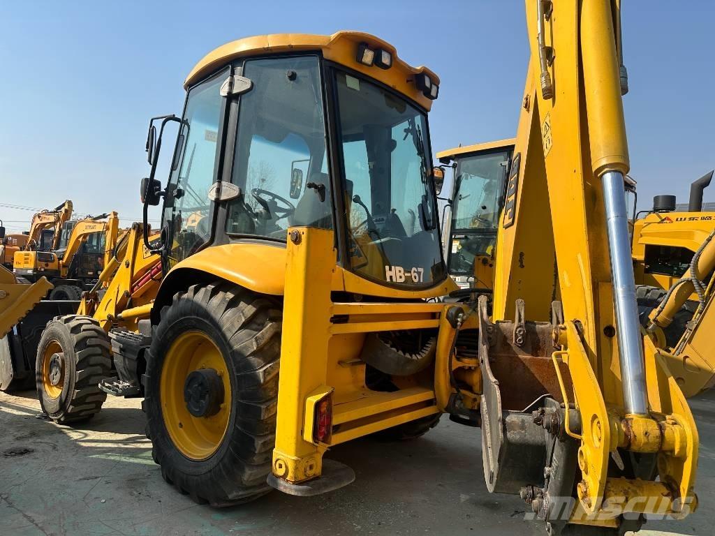 JCB 3 XC Kazıcı yükleyiciler - beko loder
