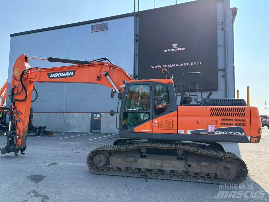 Doosan DX255LC-5 Paletli ekskavatörler