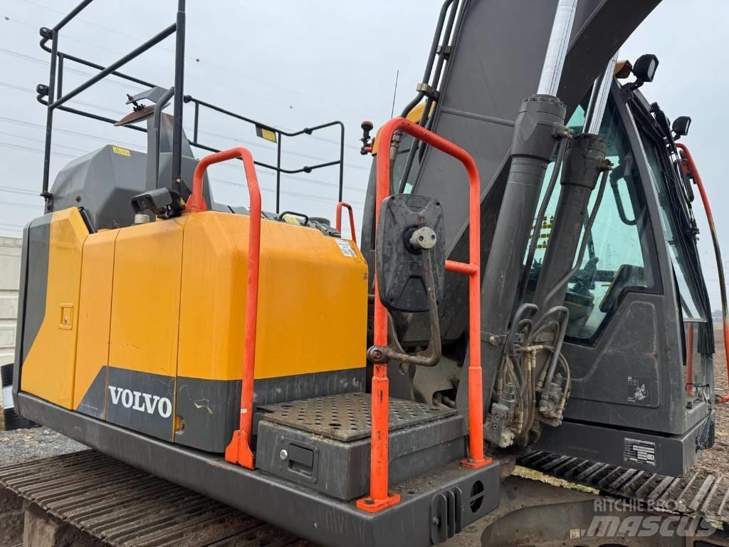 Volvo EC 140 EL Paletli ekskavatörler