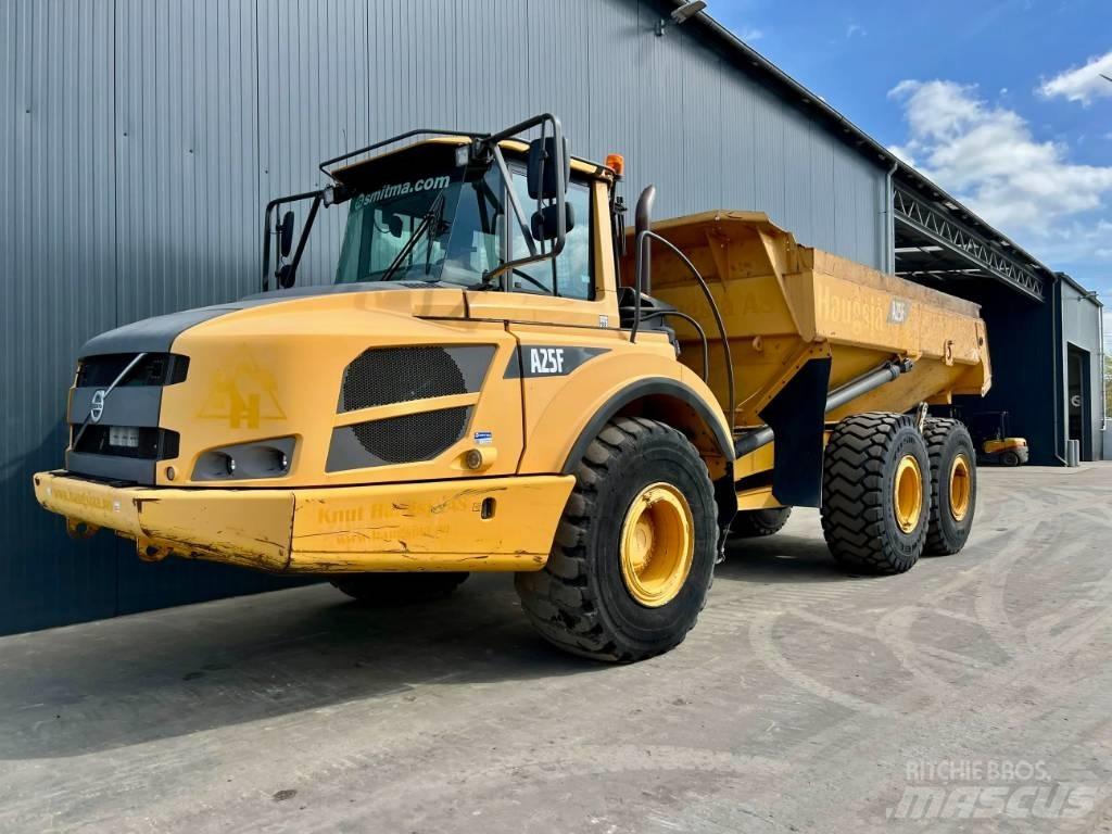 Volvo A25F Belden kirma kaya kamyonu