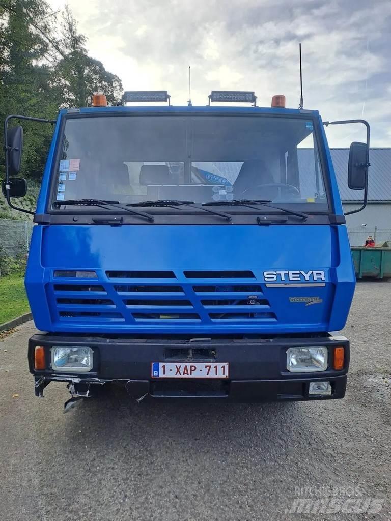 Steyr 19KP Vinçli kamyonlar