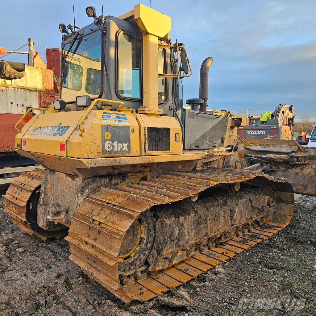 Komatsu D61PX-15F0 Paletli dozerler