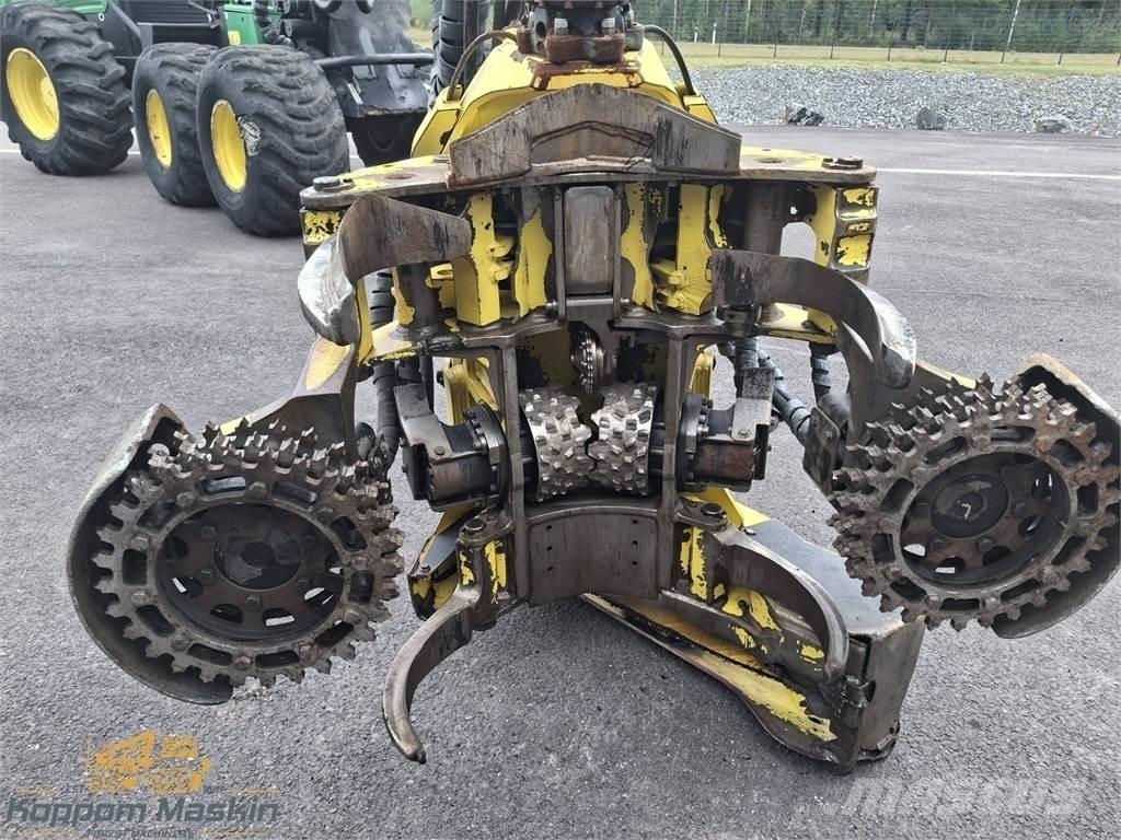 John Deere 480c Agaç kesme robotlari