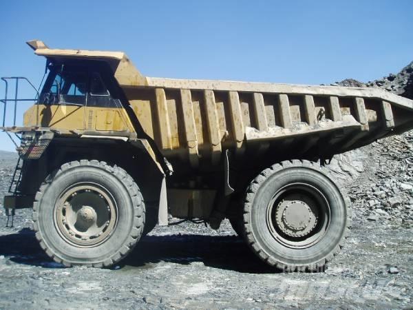 CAT 777 Yol disi kaya kamyonu