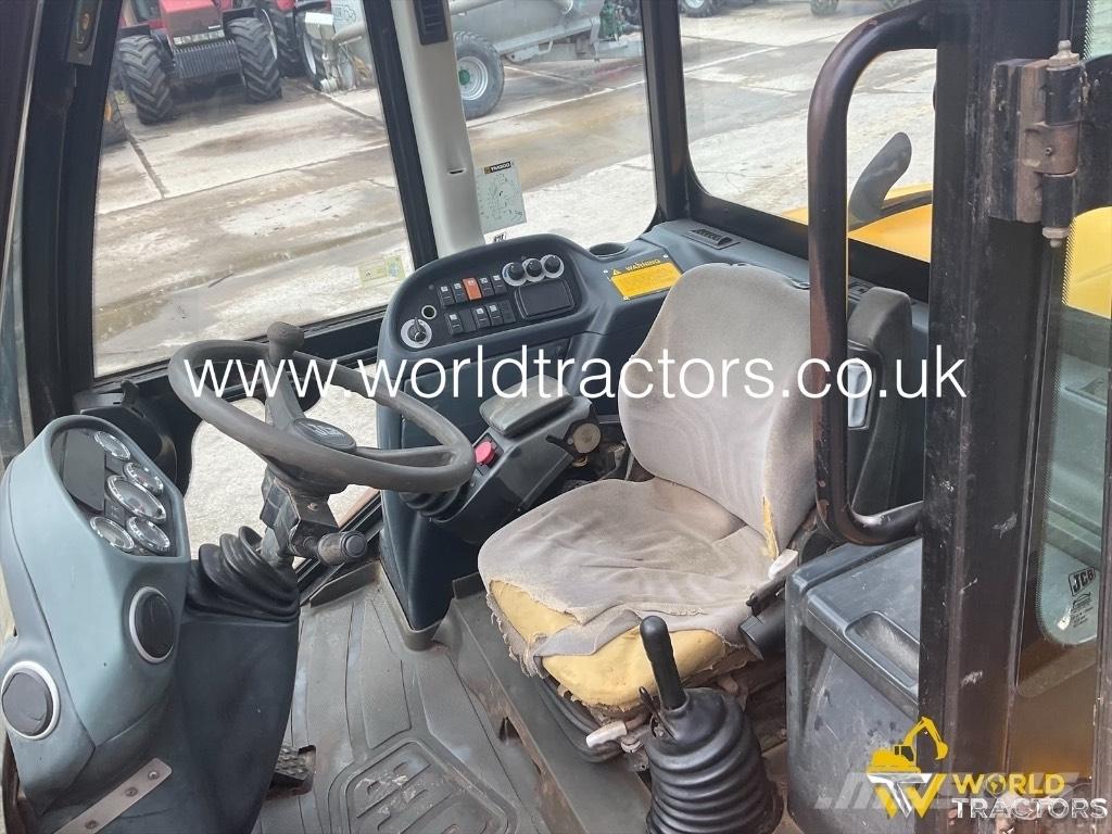 JCB TM 300 Teleskopik yükleyiciler