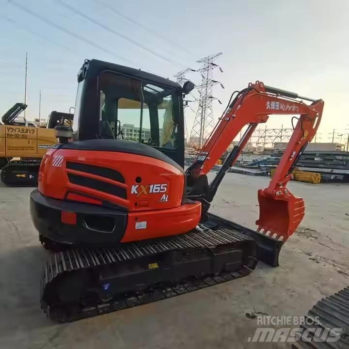 Kubota KX165 Paletli ekskavatörler
