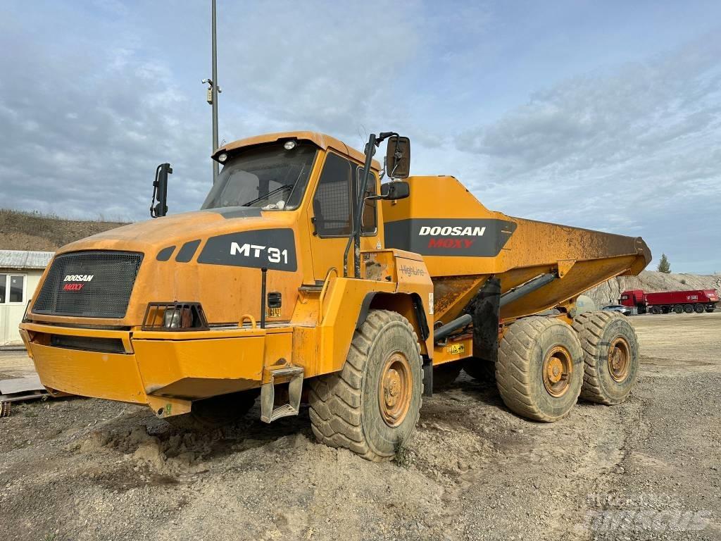 Moxy MT 31 Belden kirma kaya kamyonu
