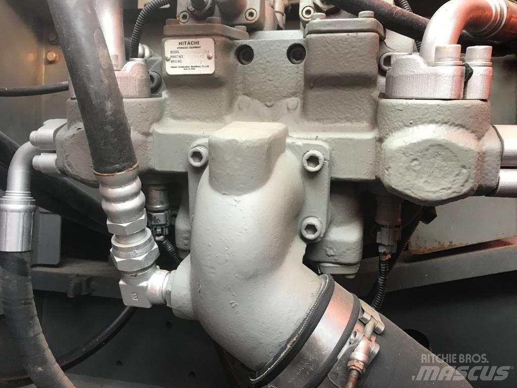 Hitachi ZX 210 Paletli ekskavatörler