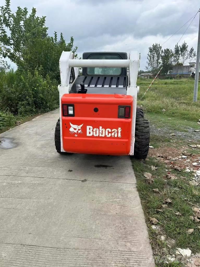 Bobcat S 300 Skid steer loderler
