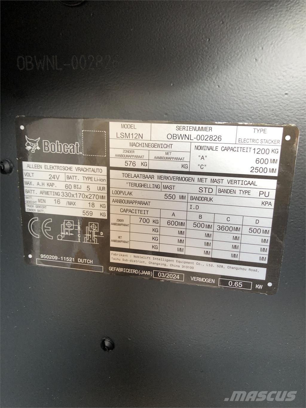 Bobcat LSM12N Akülü depo ekipmanları