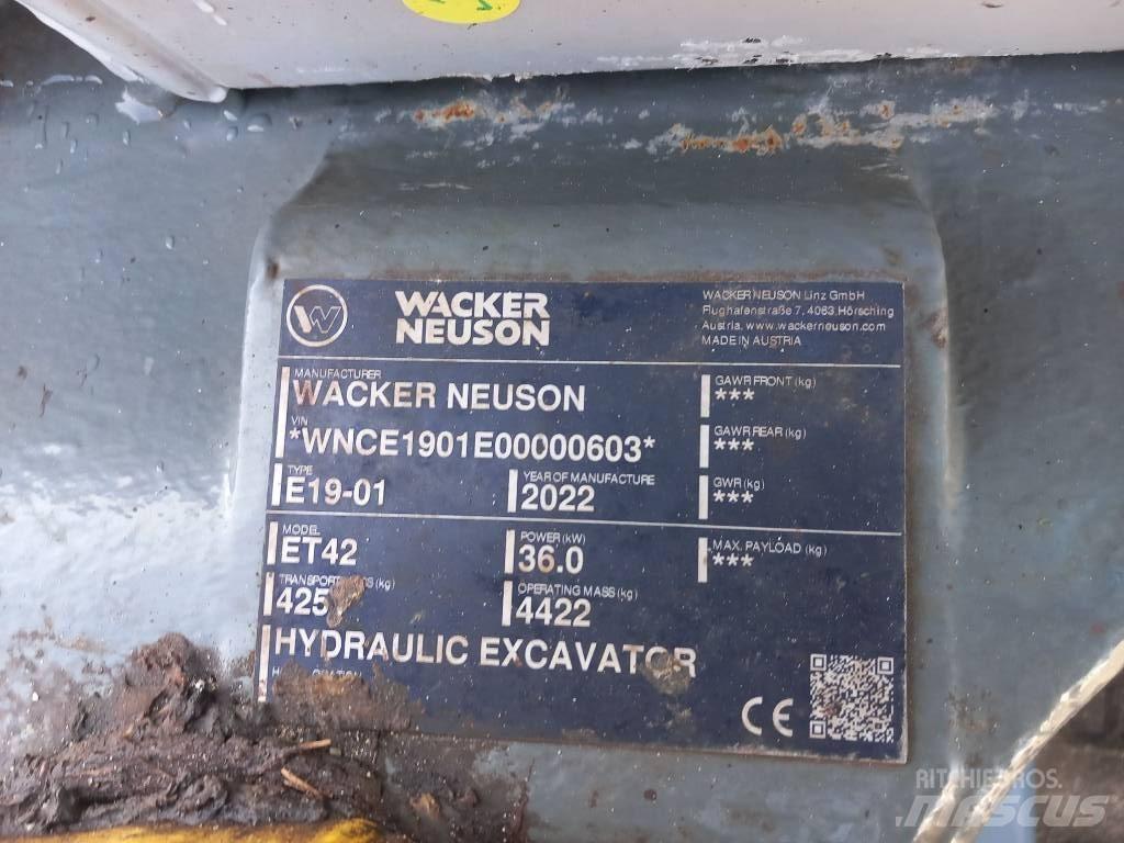 Wacker Neuson ET42 Paletli ekskavatörler
