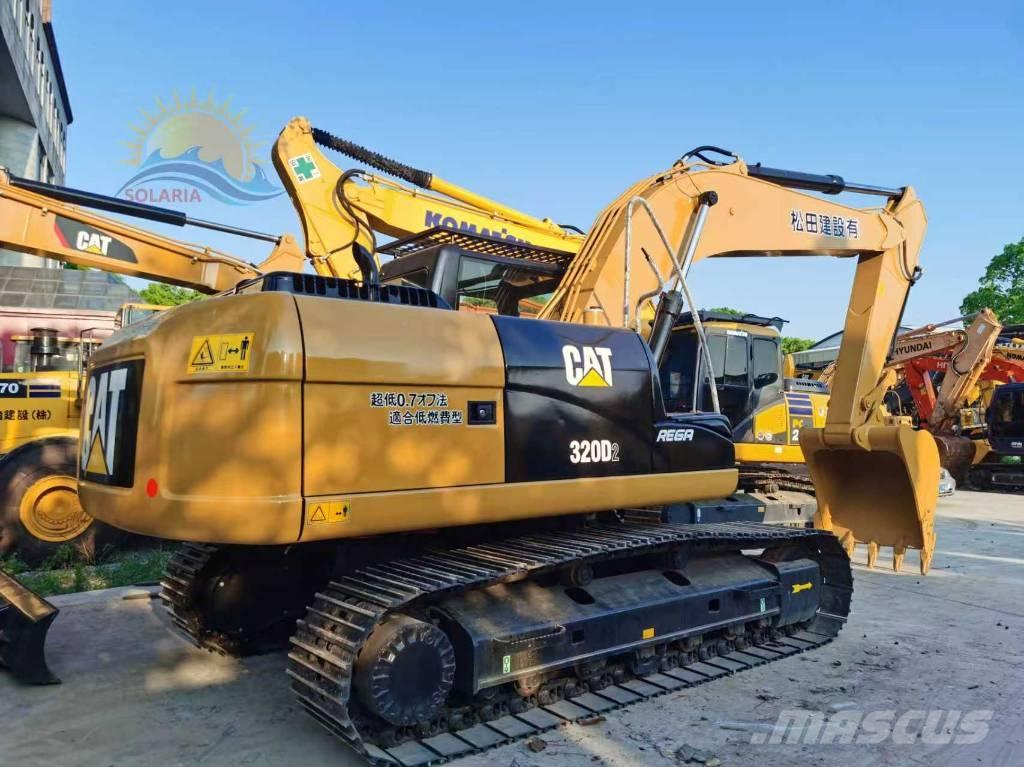 CAT 320d2 Paletli ekskavatörler