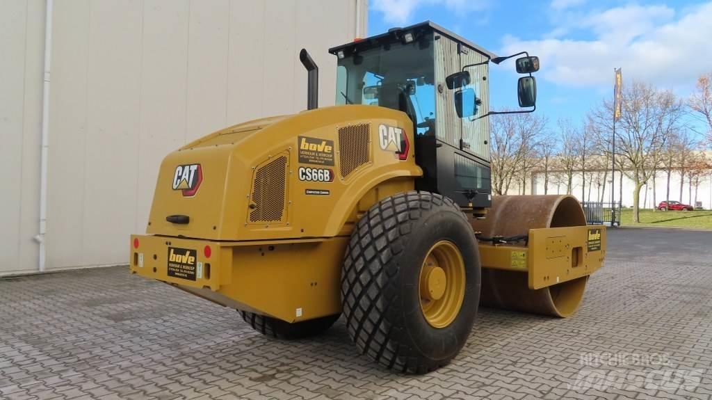 CAT CS66B Tek tamburlu silindirler