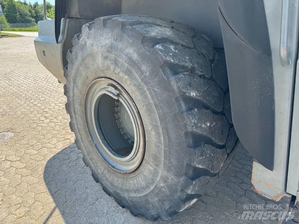 Liebherr L 576 Tekerlekli yükleyiciler
