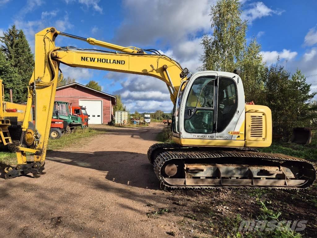 New Holland E 135 SR Paletli ekskavatörler