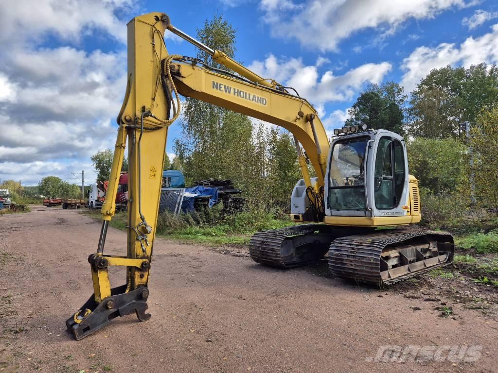 New Holland E 135 SR Paletli ekskavatörler