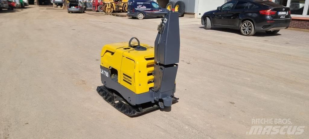 Atlas Copco LH 700 Kompaktörler