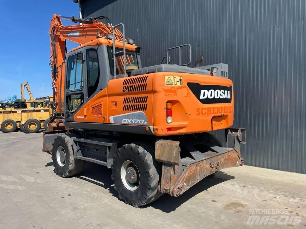 Doosan DX170W-5 Lastik tekerli ekskavatörler