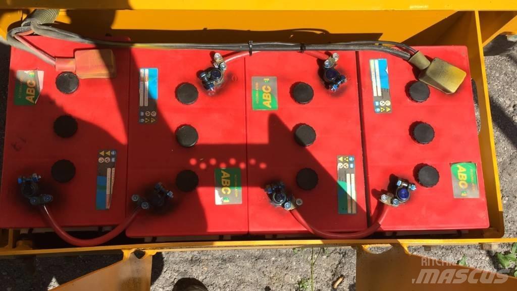 Haulotte Compact 10 Makasli platformlar