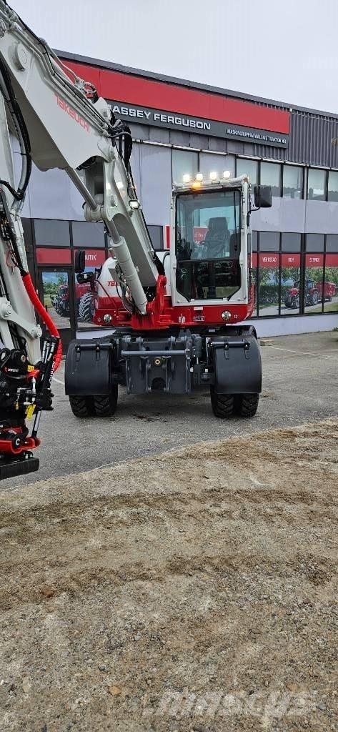 Takeuchi TB 395 W Lastik tekerli ekskavatörler