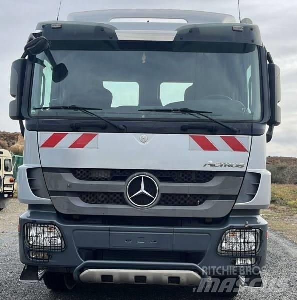 Mercedes-Benz 2641 Römorklar, konteyner