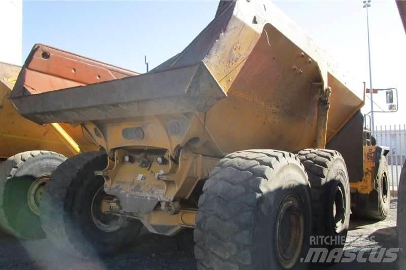 Bell B50D Belden kirma kaya kamyonu