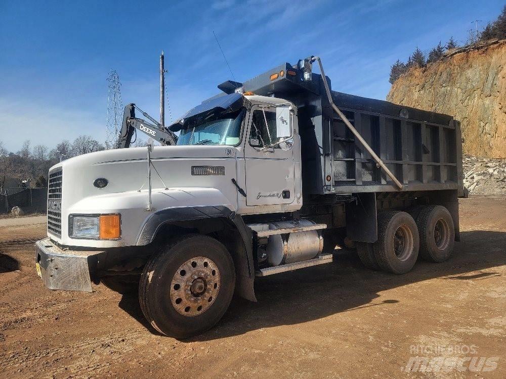 Mack CL 713 Damperli kamyonlar