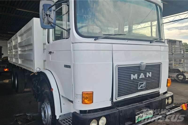 MAN 30-240 Diger kamyonlar