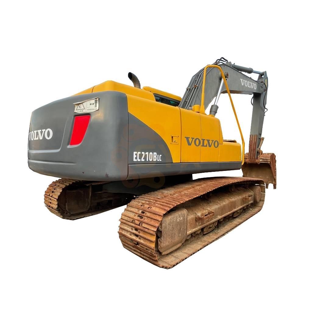 Volvo EC 210 B LC Paletli ekskavatörler